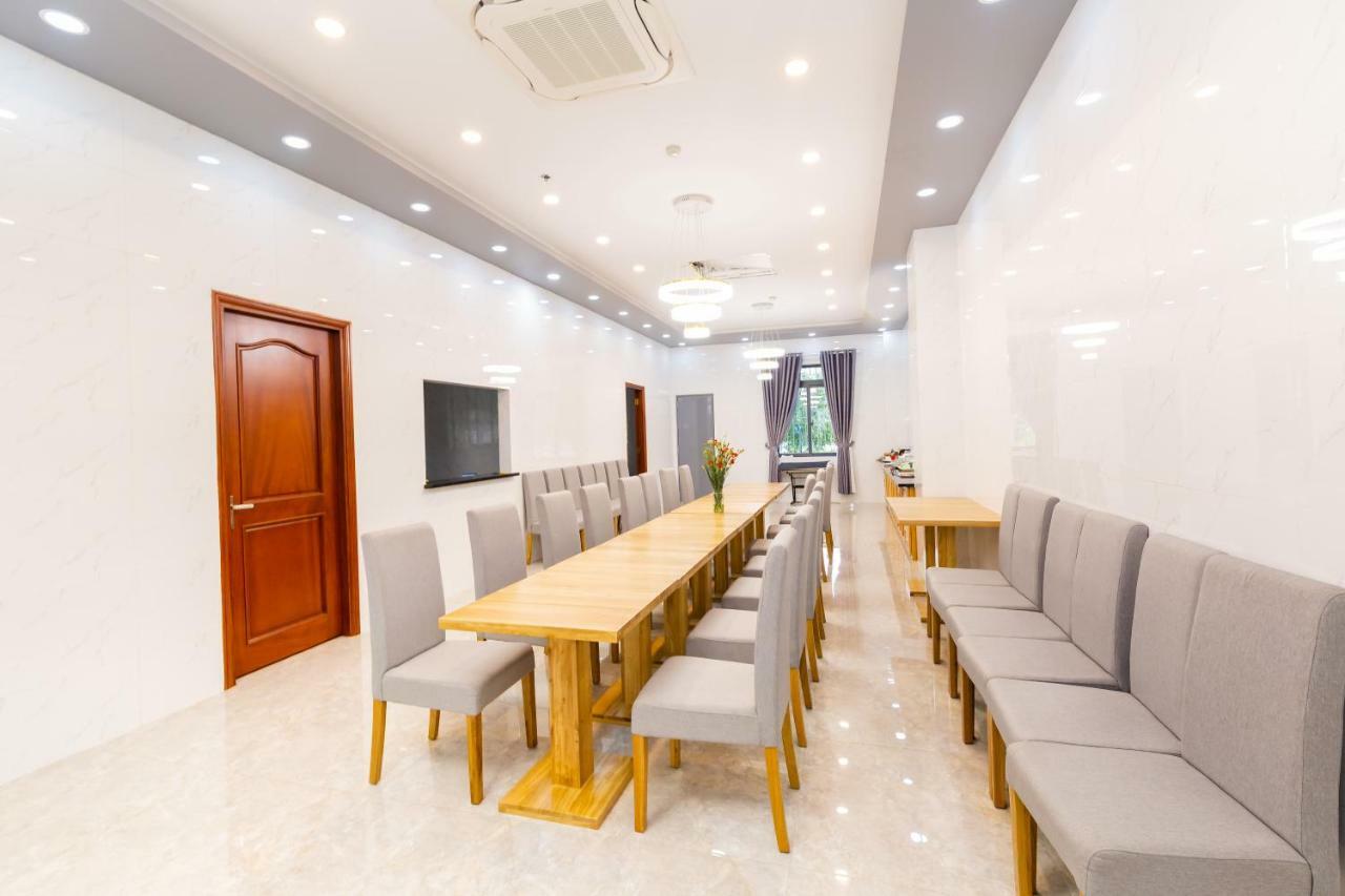 Mai Hotel - Airport Ho Chi Minh City Bagian luar foto